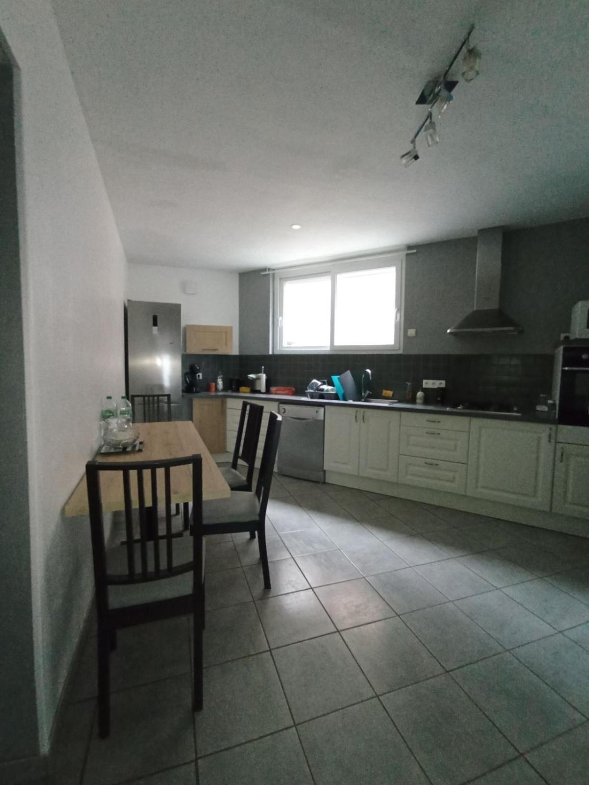 Homestay Avec Entree Privative *
